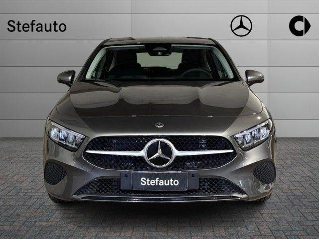 MERCEDES-BENZ A 180 d Automatic Advanced