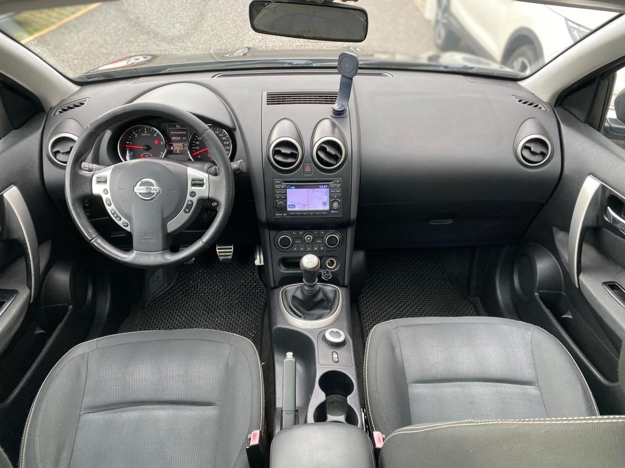 Nissan Qashqai 2.0 dCi DPF Tekna