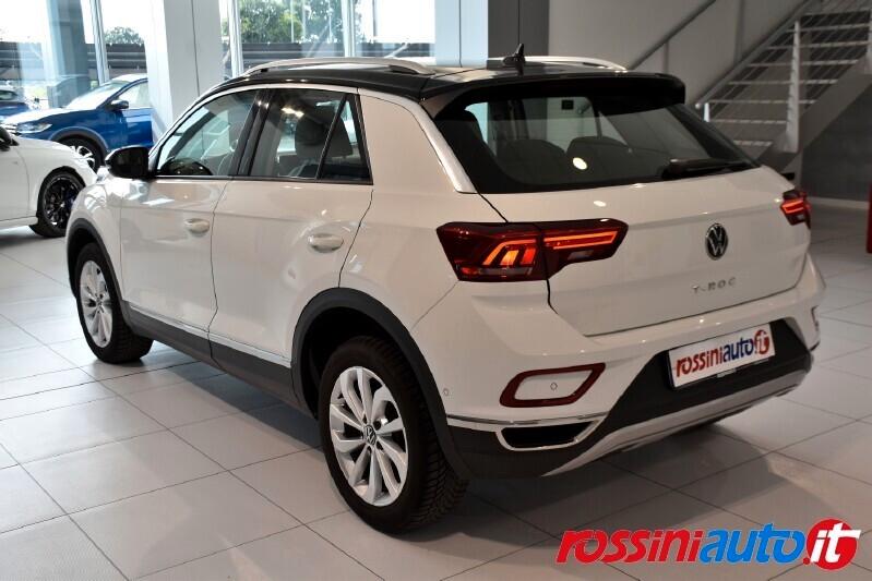 VOLKSWAGEN T-ROC 1.0 TSI 110 CV STYLE + TECH PACK REARVIEW KEYLESS