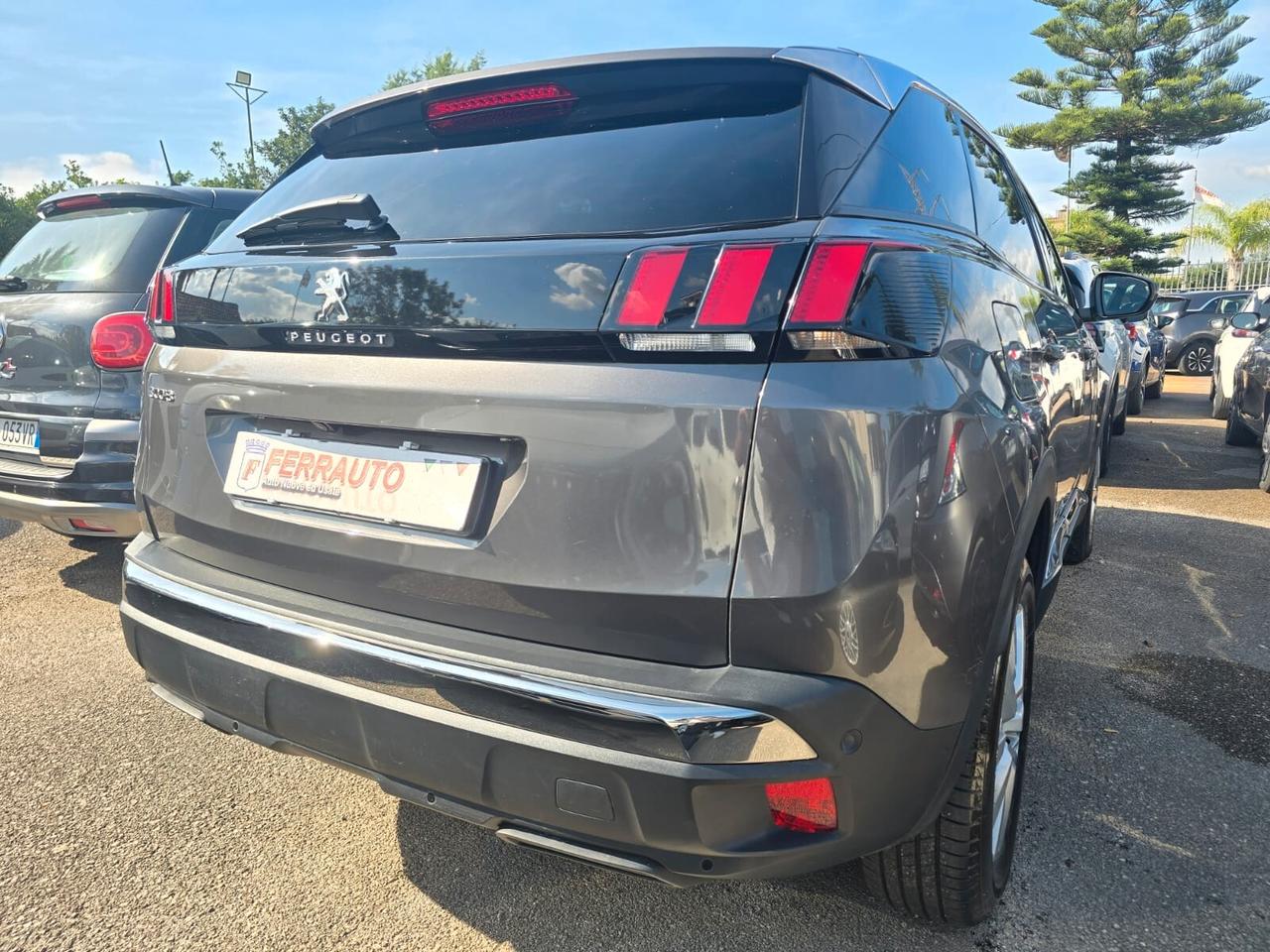 PEUGEOT 3008 EAT8 130CV ALLURE PACK FULL