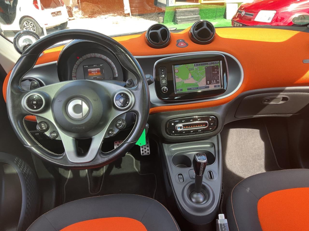 Smart ForFour 900 Turbo allestimento Brabus