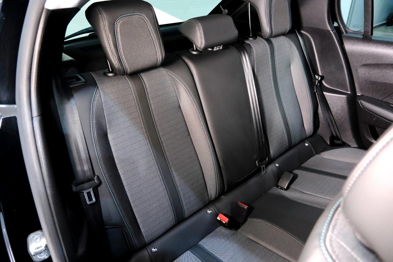 Peugeot 208 1.2T 100cv ALLURE Full LED