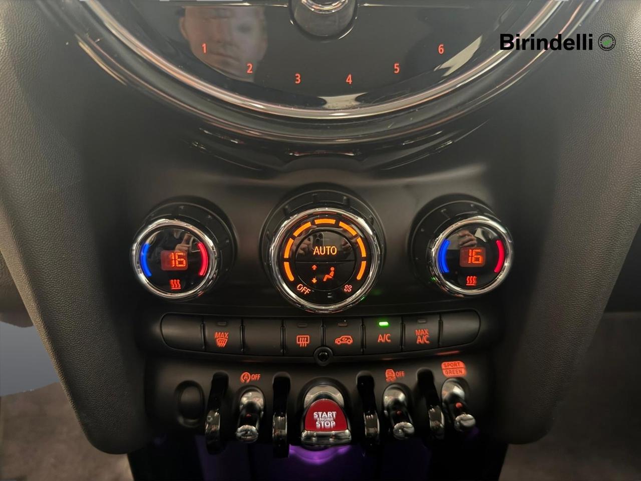 MINI Mini 5 porte (F55) - Mini 1.5 Cooper Classic 5 porte