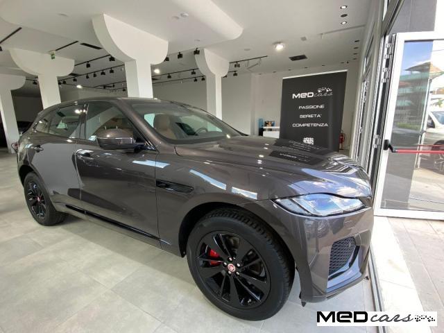 JAGUAR - F-Pace - 2.0 D 204 CV AWD aut. R-Dyn. SE