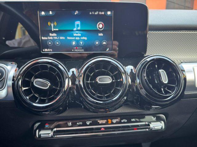 MERCEDES-BENZ GLB 200 d Automatic Business