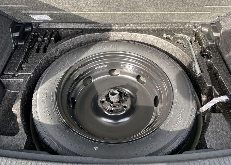 Volkswagen Tiguan R-LINE 2.0 TDI SCR 110 KW (150 CV) DSG