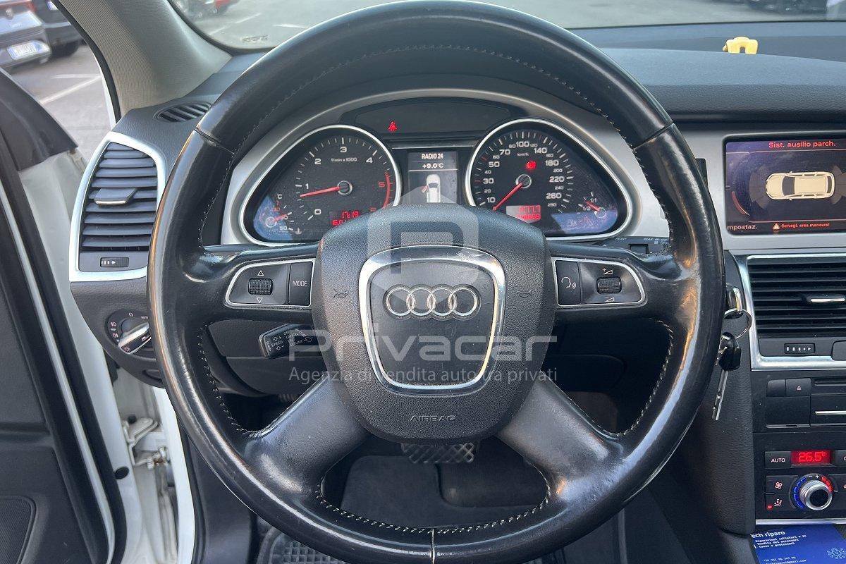 AUDI Q7 3.0 V6 TDI 240 CV quattro tiptronic