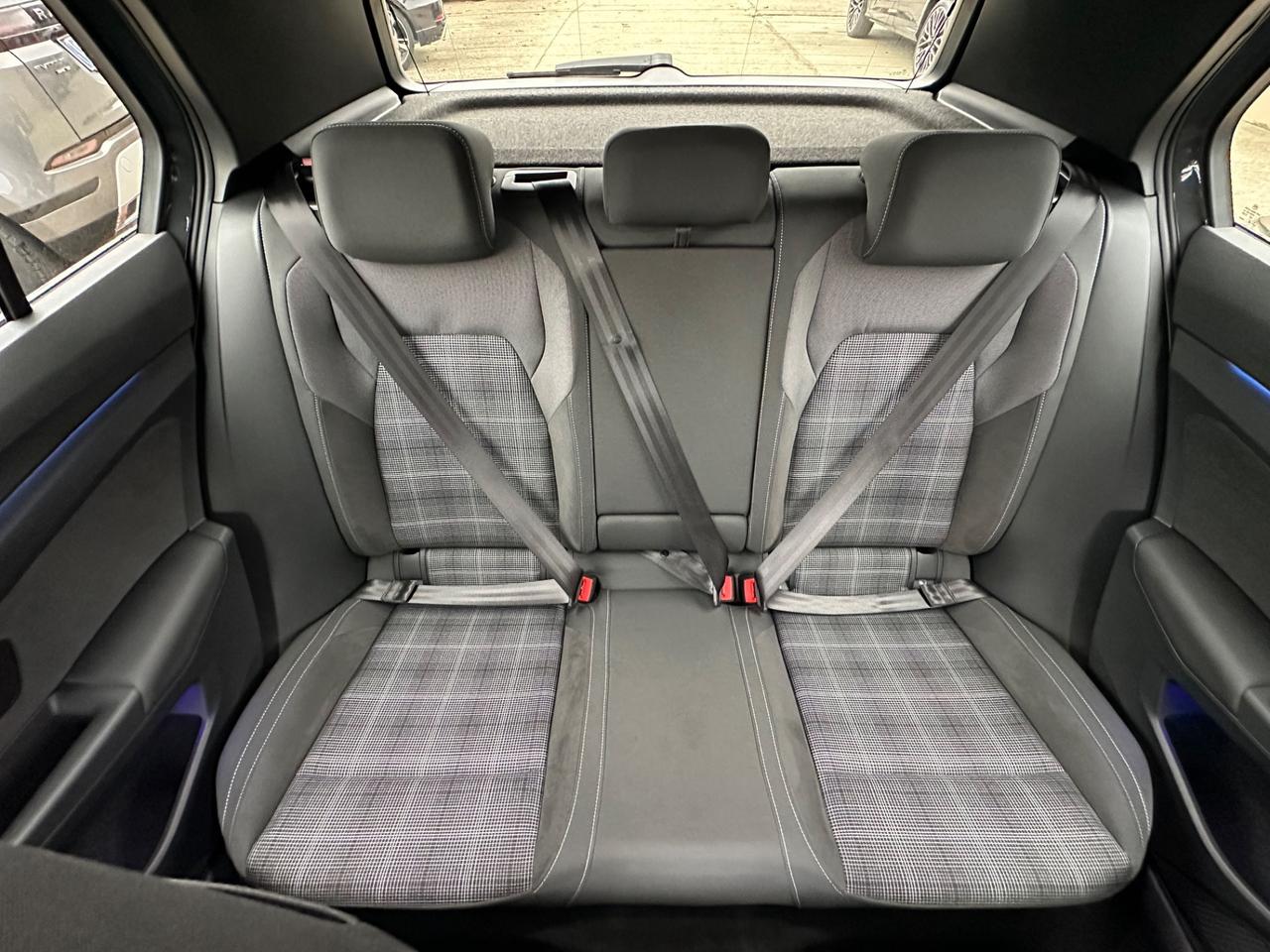 Volkswagen Golf 2.0 TDI DSG SCR Style