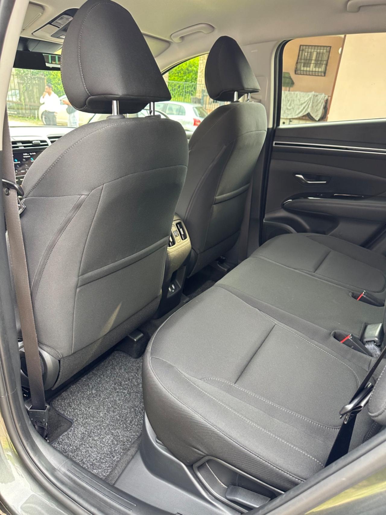 Hyundai TUCSON 1.6 HEV 4WD EXELLENCE KMCERT UNICOPR GARANZ