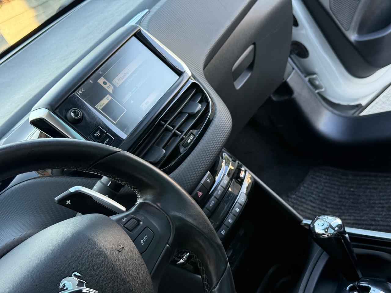 Peugeot 2008 1.6 e-HDi 92 CV -Allure -AUTOMATICA