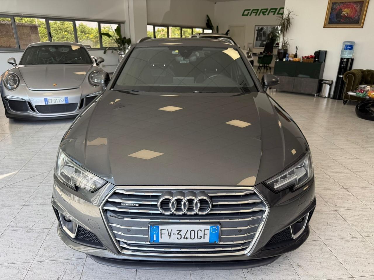 Audi A4 Avant 40 TDI quattro S tronic S-LINE FULL