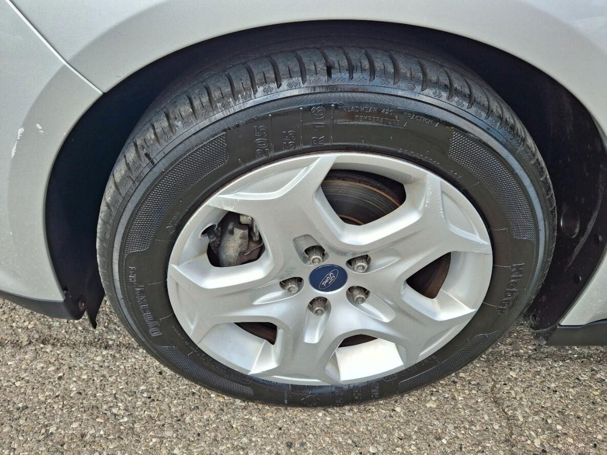 Ford C-Max 1.6 120CV GPL Titanium