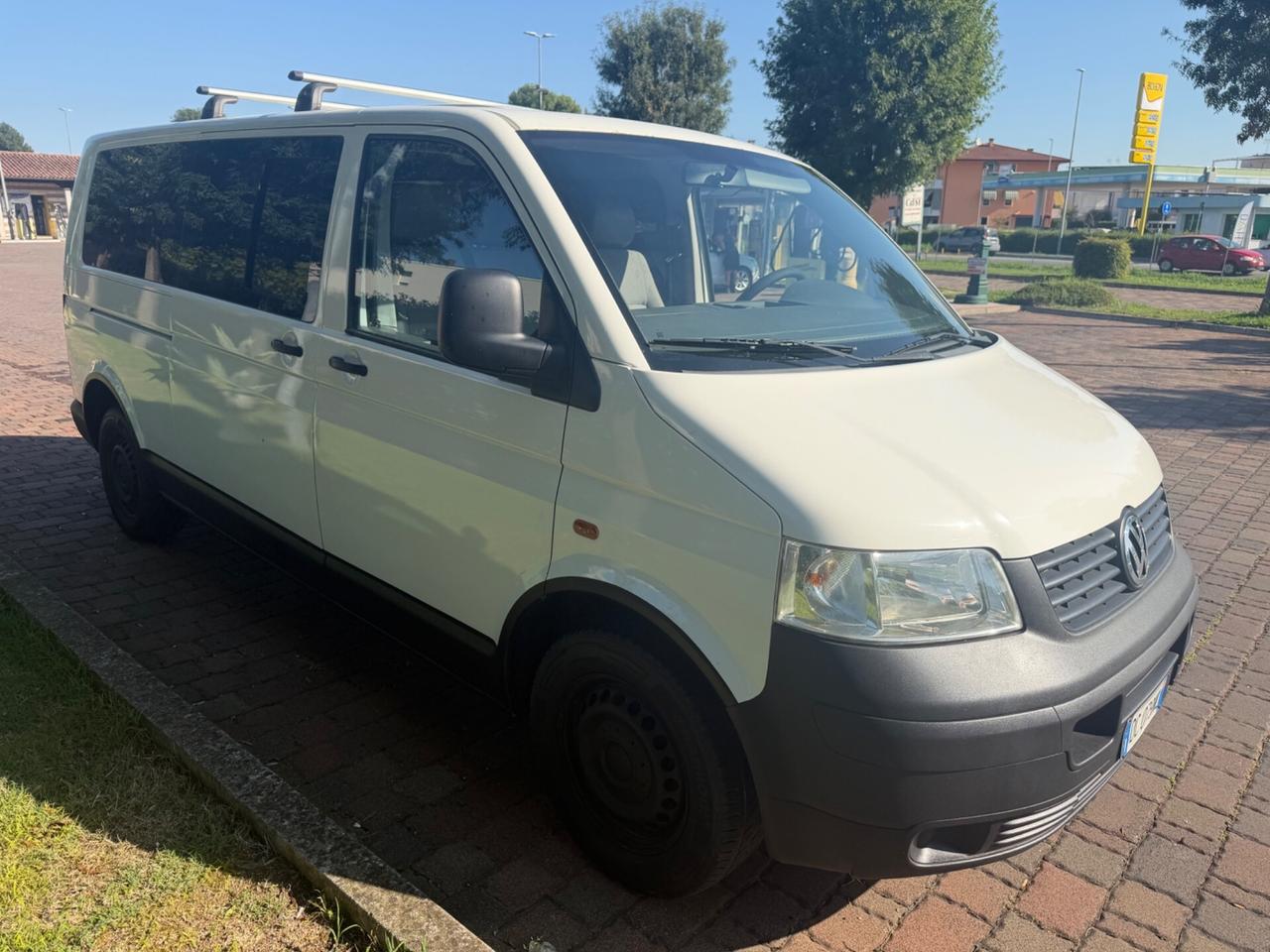 Volkswagen Transporter 2.5 TDI anno 2006 9 posti