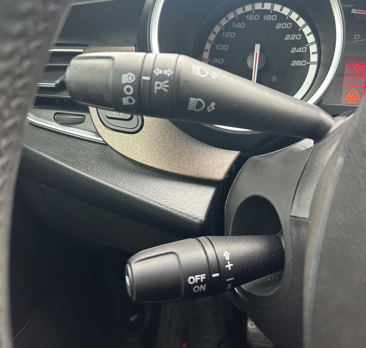 Alfa Romeo Giulietta JTDm-2 Exclusive Sport Pack