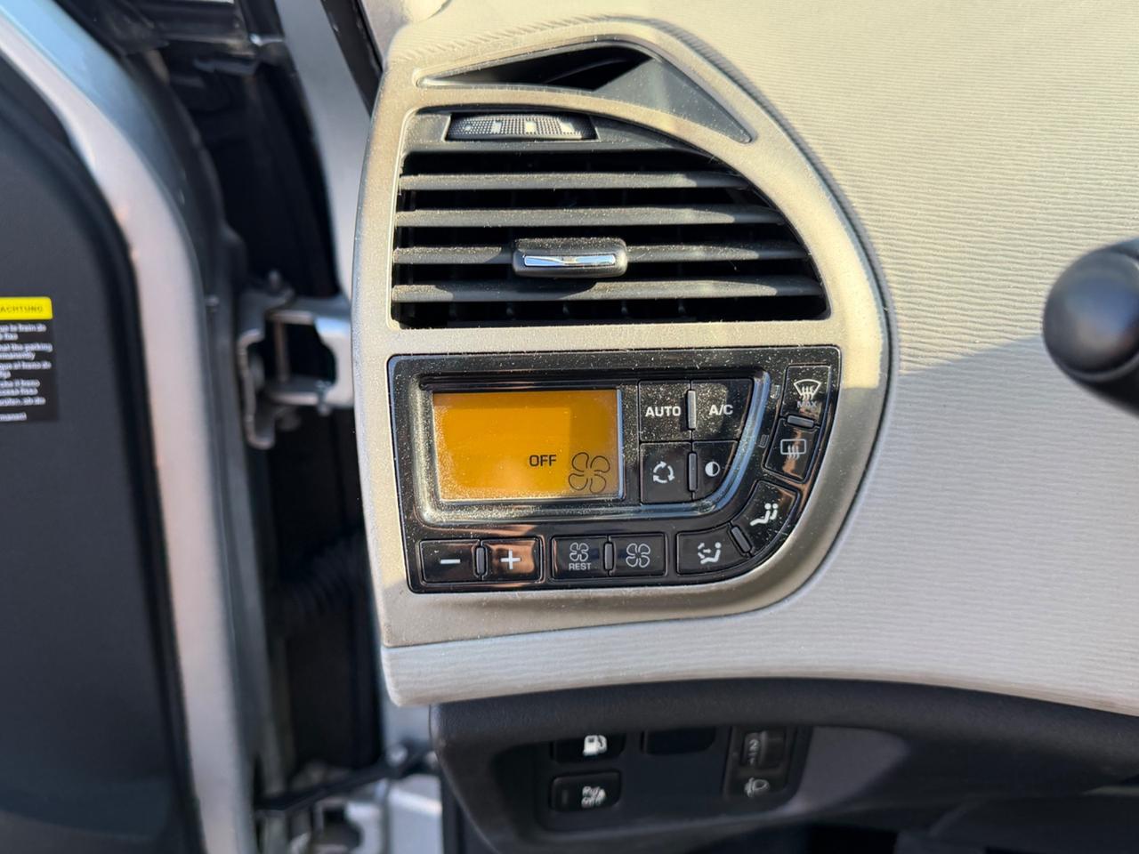 Citroen C4 Grand Picasso 1.6 HDi 110 FAP Business