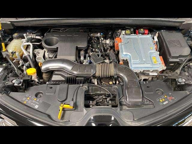 Renault Captur 1.6 E-TECH Hybrid Intens Auto 145cv