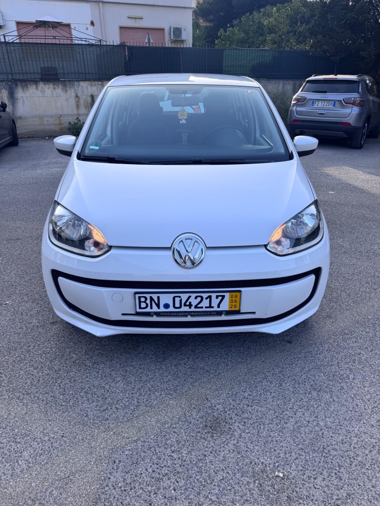 Volkswagen up! 1.0 75 CV 5p. high