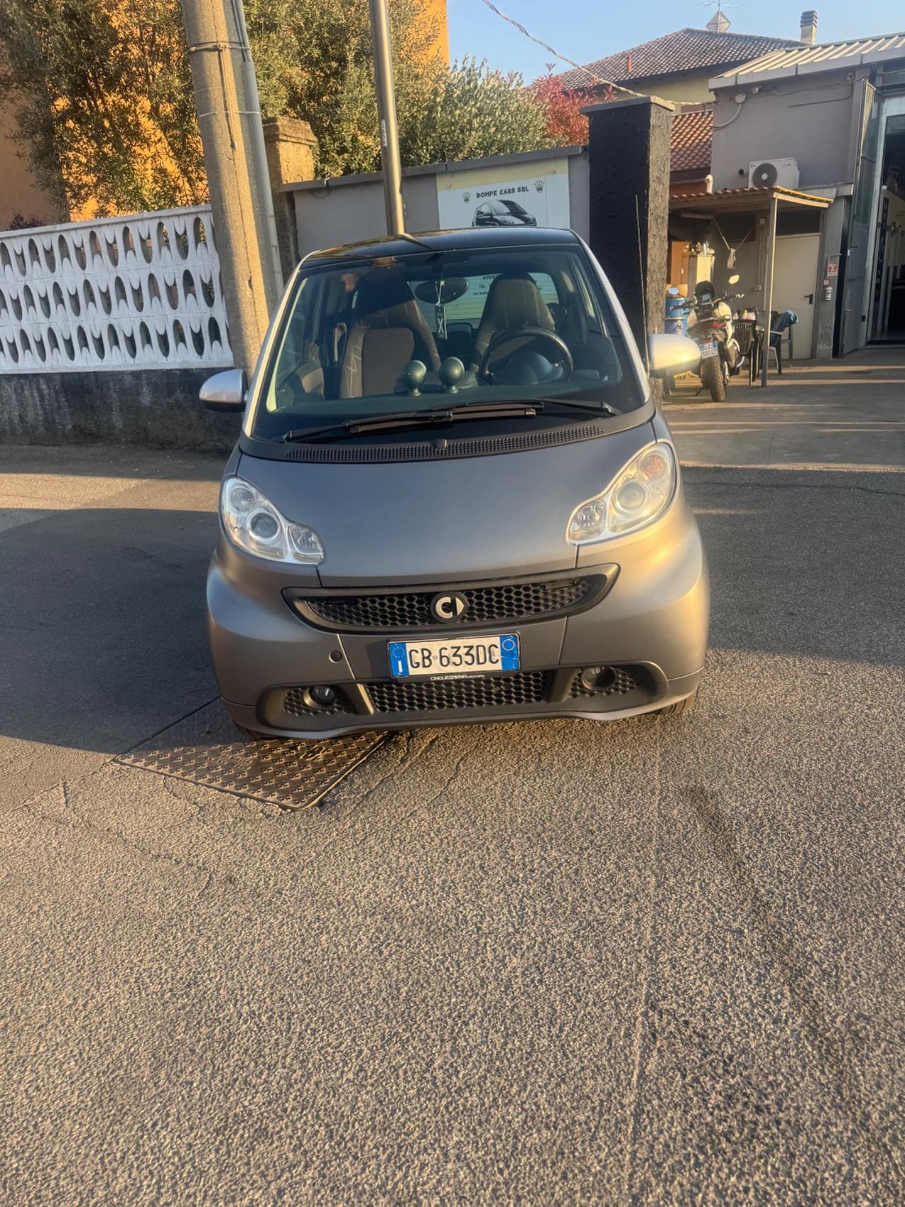 Smart 451 MHD 71cv 52kw euro 5/b ideale x neo patentati