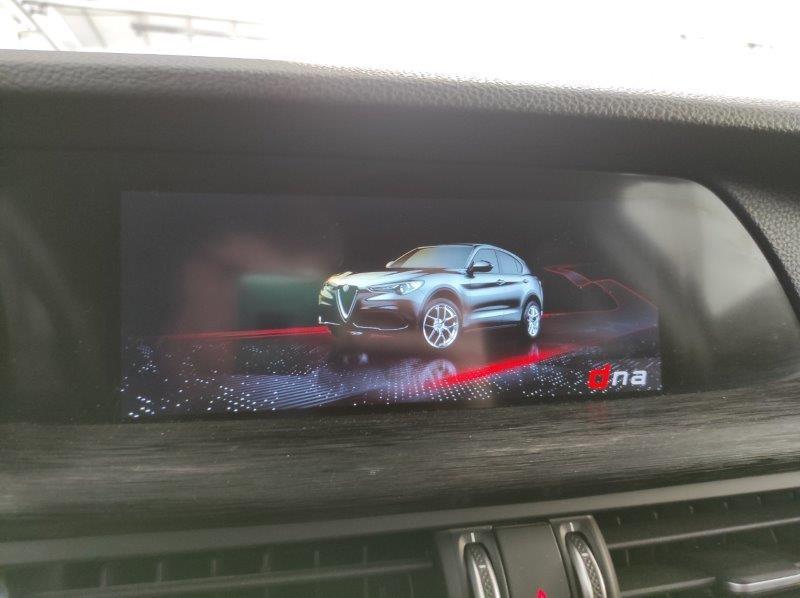 ALFA ROMEO Stelvio - Stelvio 2.2 Turbodiesel 190 CV AT8 Q4 Business