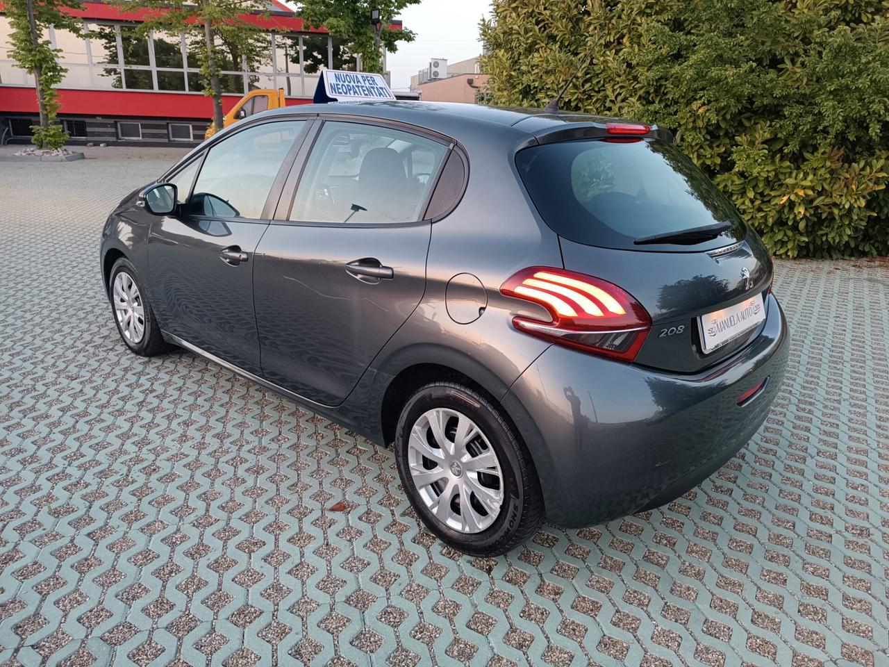 Peugeot 208 BlueHDi 75 S&S 5 porte Active