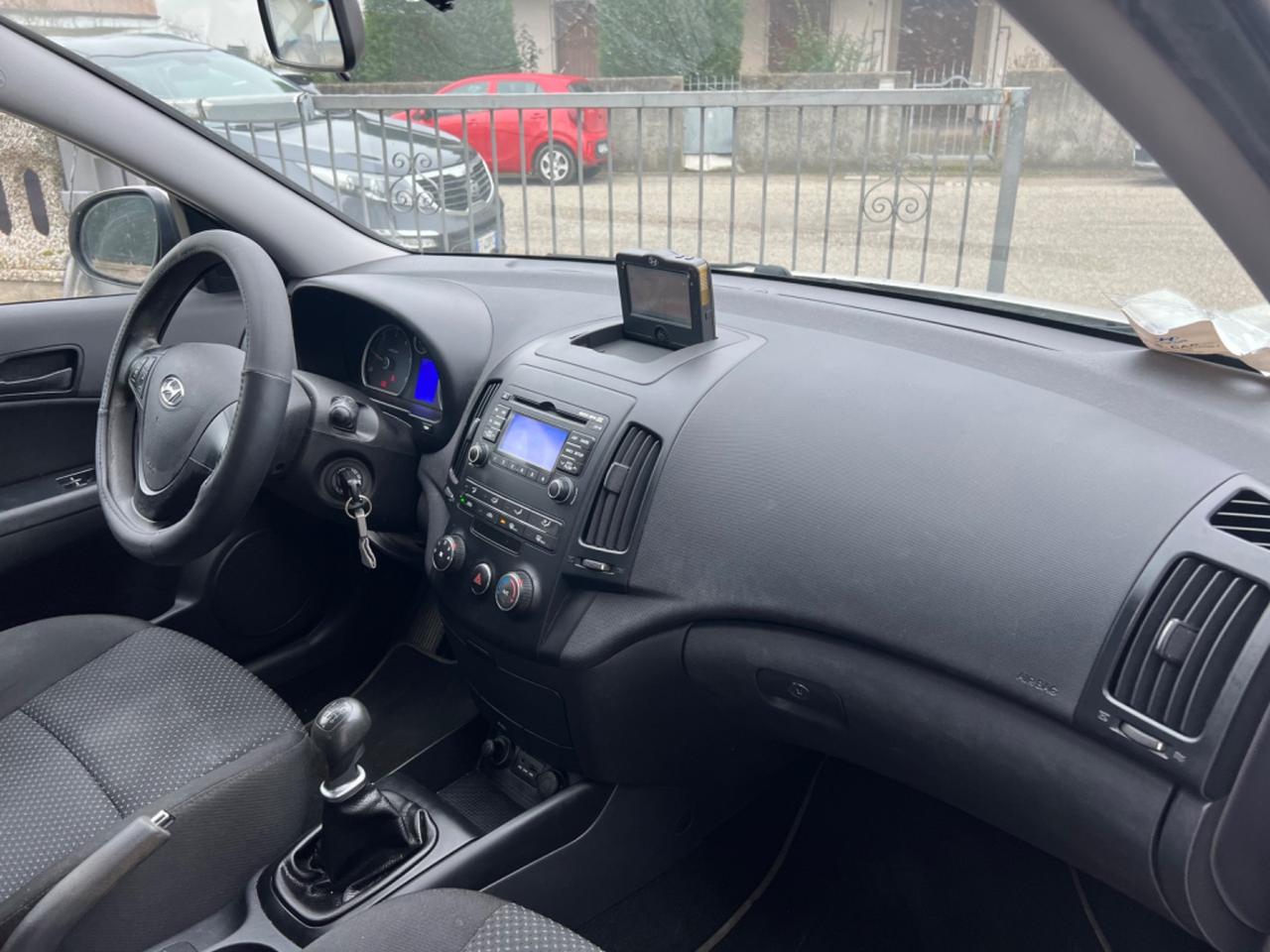 HYUNDAI I30 CW 1.6 DIESEL 90CV COMFORT POCHI KM 79 MILA