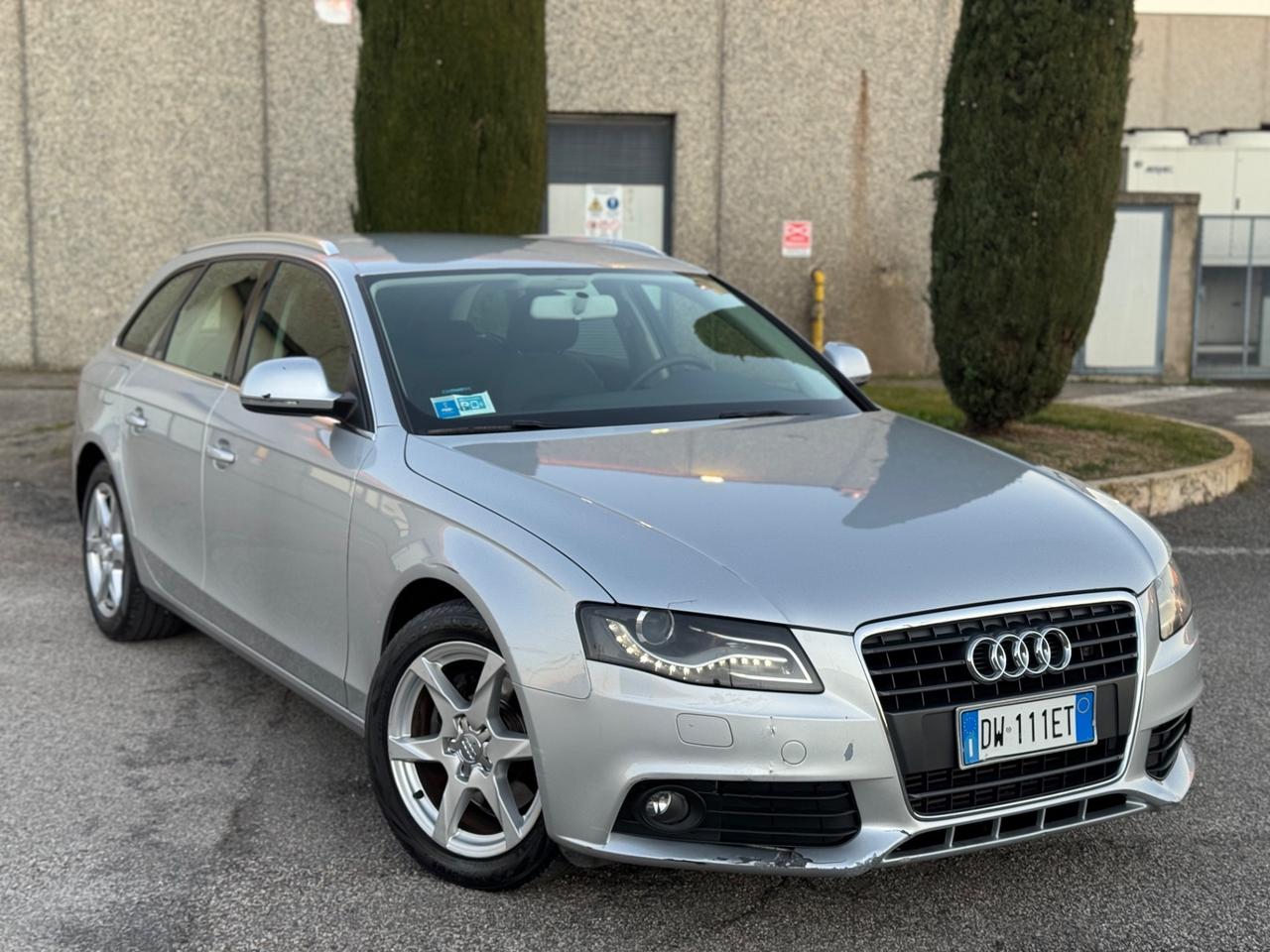 Audi A4 Avant 2.0 TDI 143CV Automatico