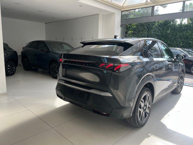 PEUGEOT 3008 Hybrid 145 e-DCS6 GT da?379,00 mensili