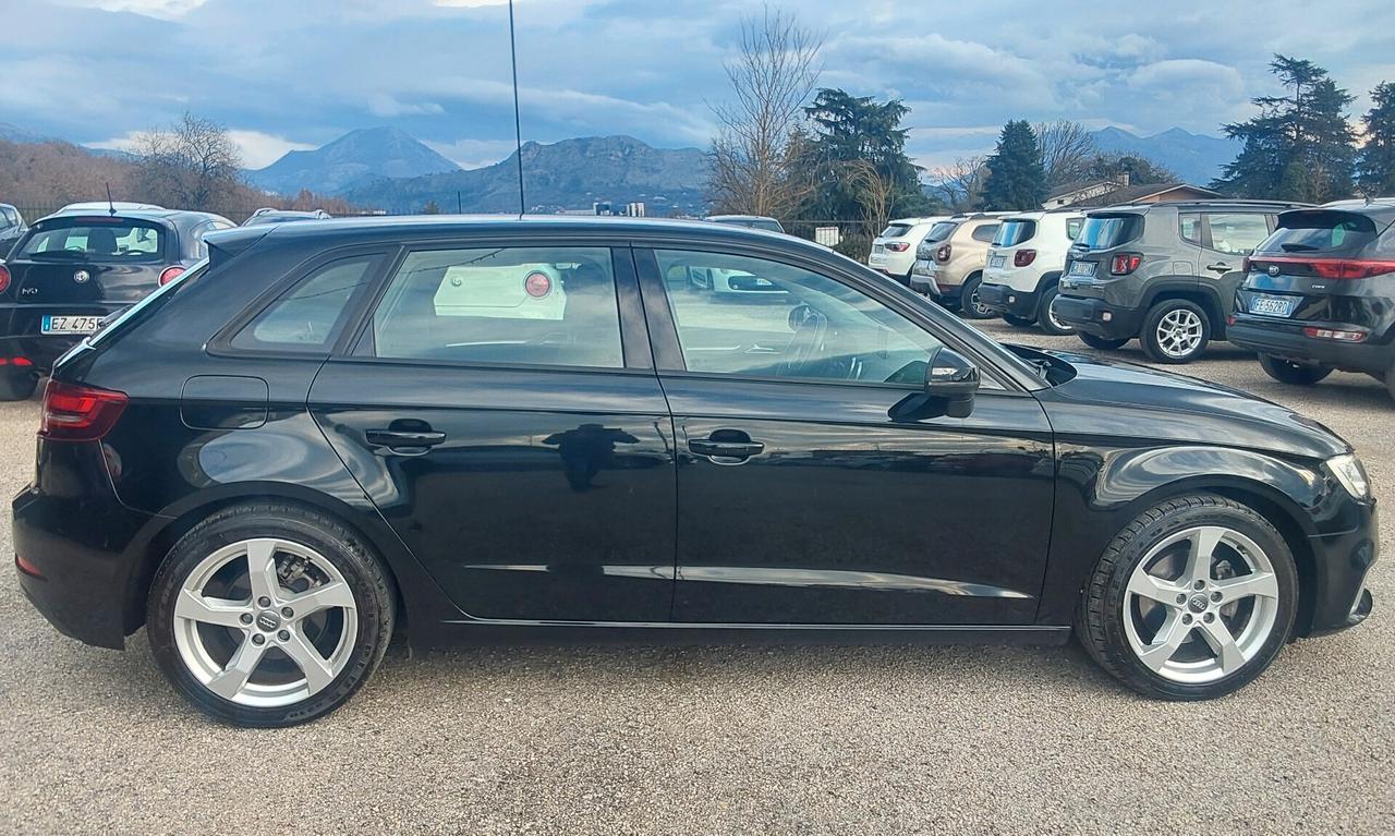 Audi A3 SPB 1.6 TDI Sport IMPECCABILE