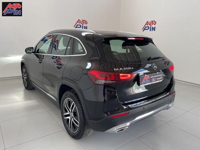 Mercedes-Benz GLA GLA 200 d Automatic Sport *Display 10,25"*