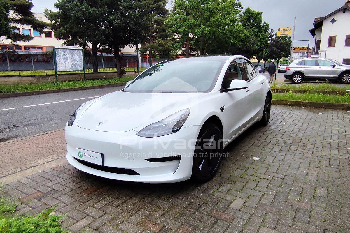 TESLA Model 3 RWD