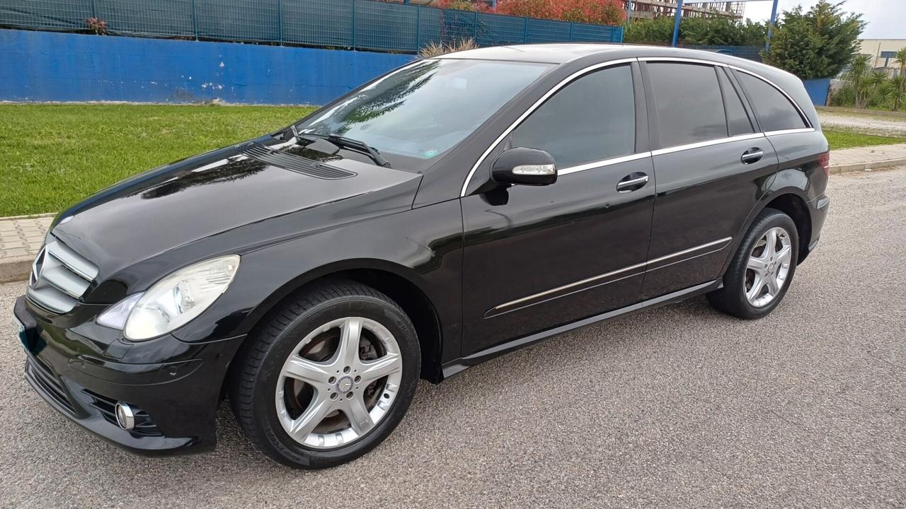 Mercedes-benz R 320 R 320 4 matic premium 7 posti