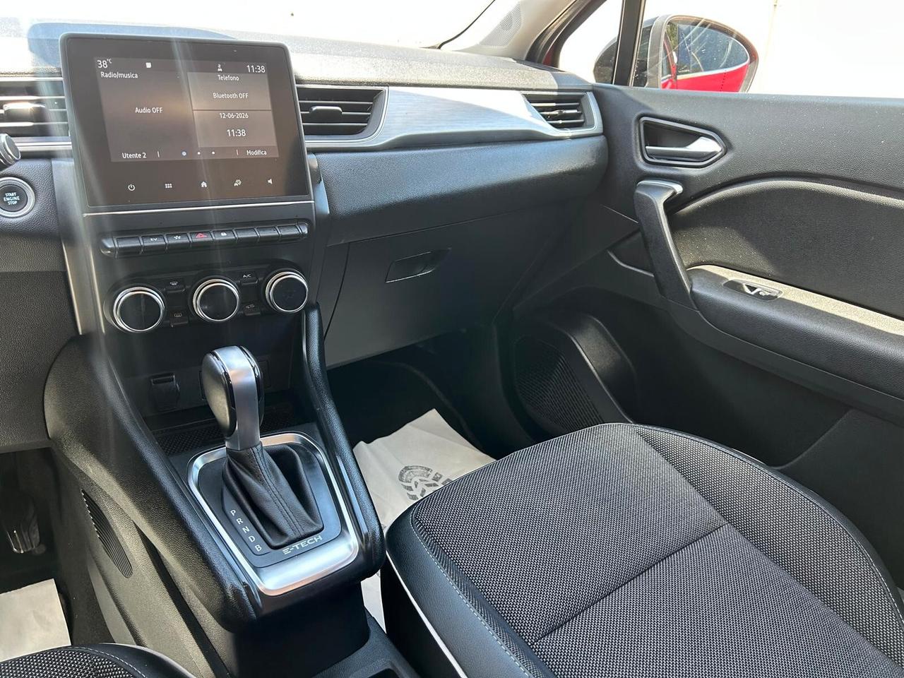 Renault Captur Full Hybrid E-Tech 145 CV Initiale Paris