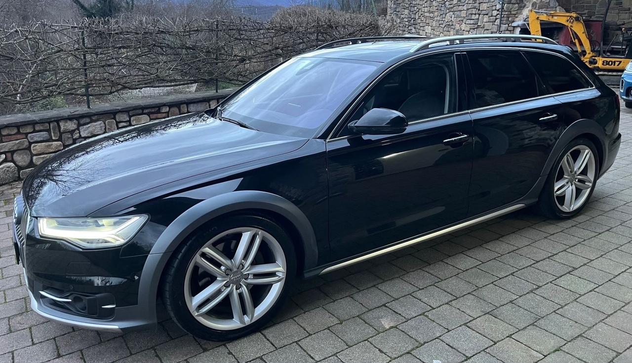 Audi A6 allroad 3.0 TDI 218 CV S tronic Business Plus