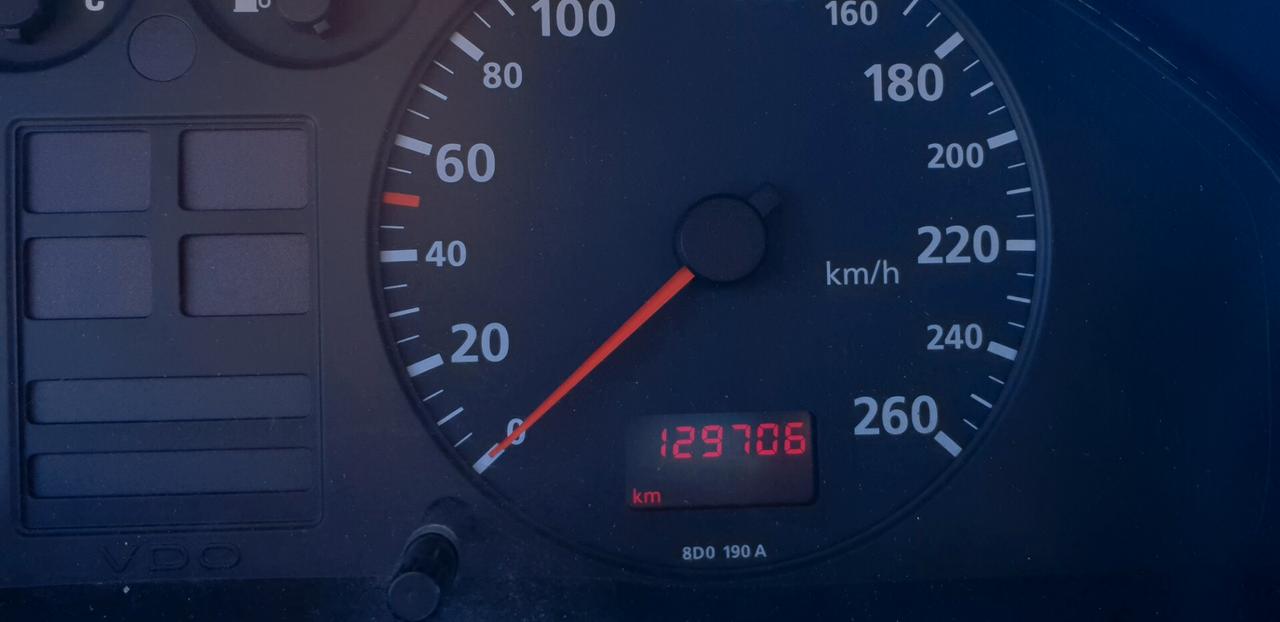 Audi A4 1.8 turbo cat