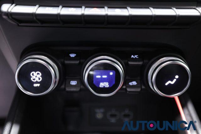 RENAULT Clio FULL HYBRID E-TECH 145 CV 5 PORTE ENGINEERED