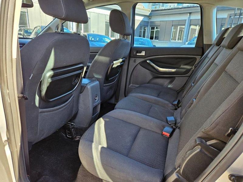 Ford C-Max 2.0 TDCi 136 CV Titanium