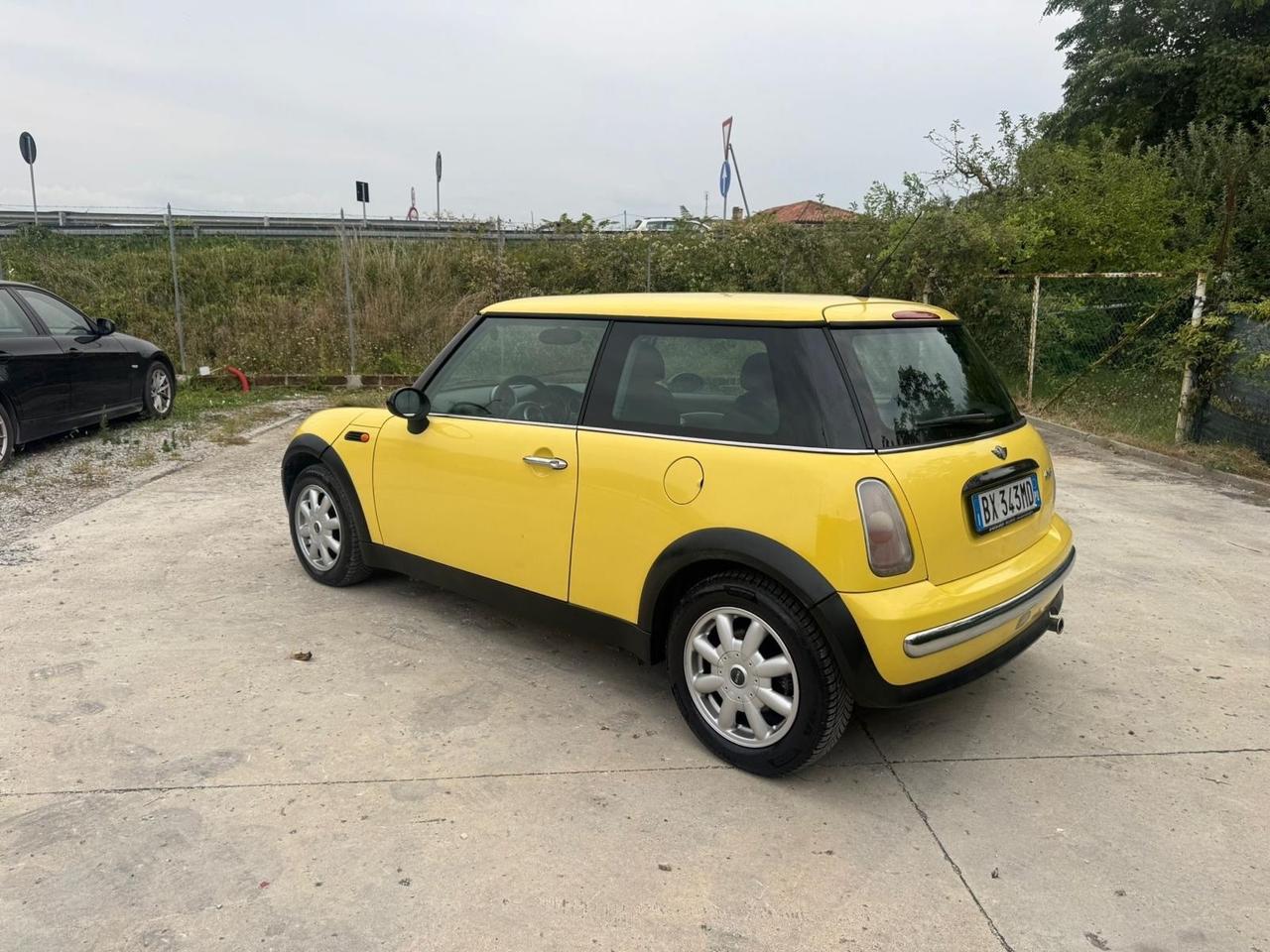 Mini 1.6 16V One de luxe