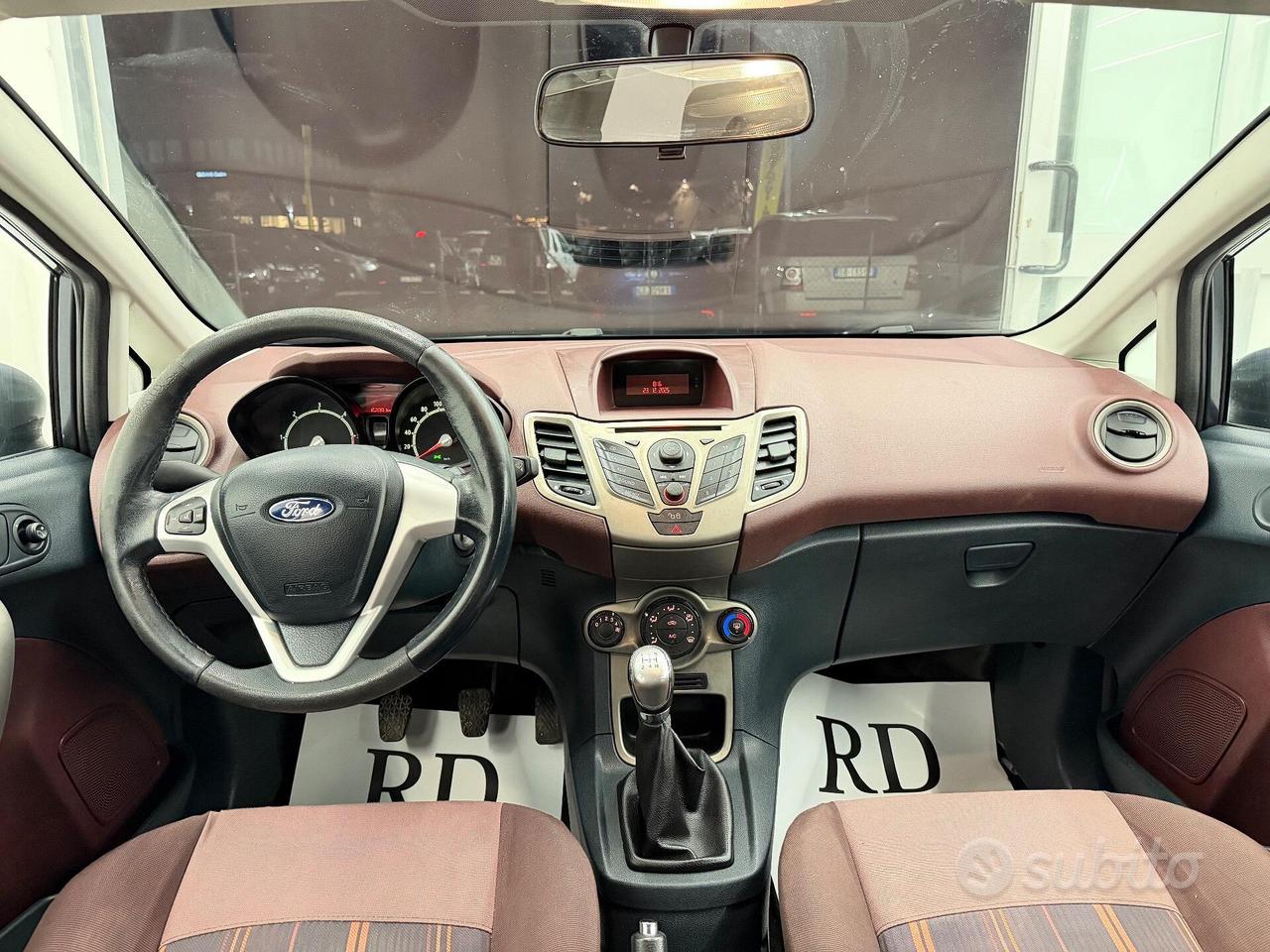 Ford Fiesta 5p 1.4 tdci Ambiente okneopatentati