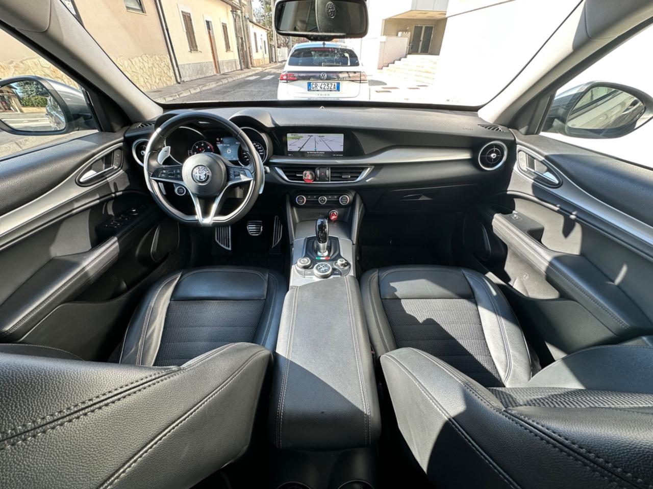 Alfa Romeo Stelvio 2.2 Turbodiesel 210 CV AT8 Q4 Executive