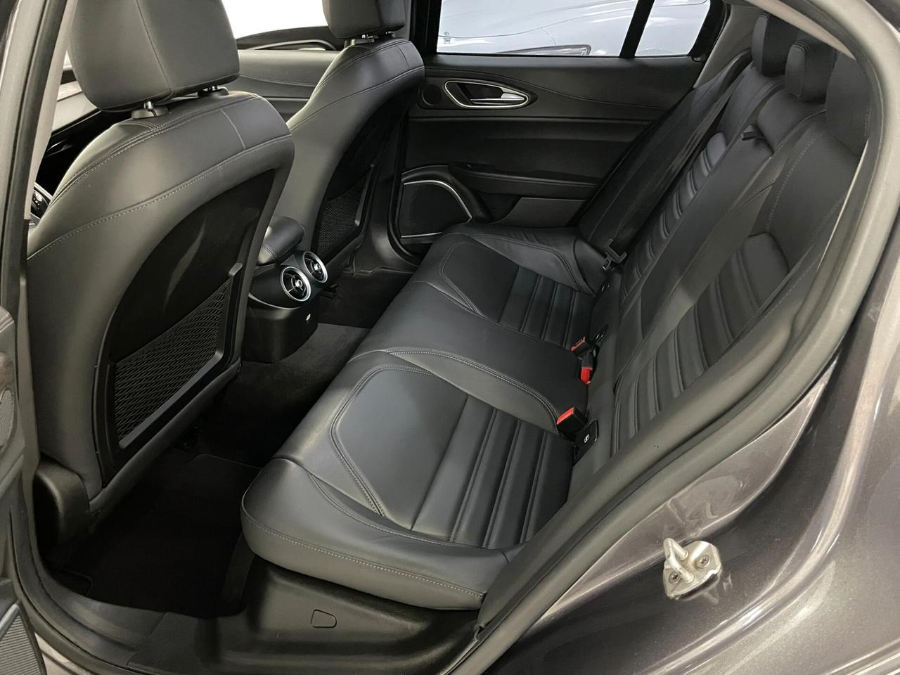 Alfa Romeo Giulia BLINDATA 2.0 T 280 CV AT8 PELLE NAVI RETROCAMERA