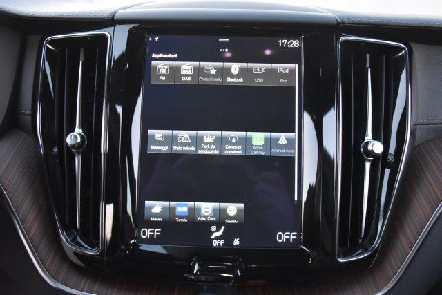 VOLVO XC60 B4 (d) Geartronic Inscription