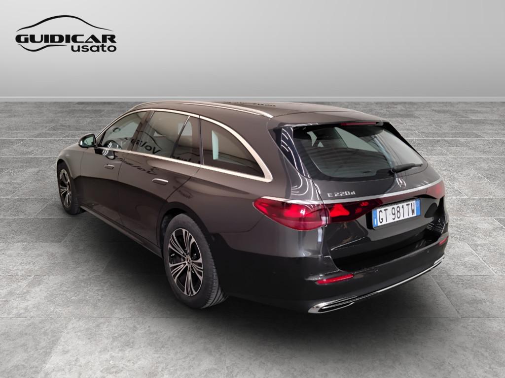 Mercedes-Benz Classe E - S214 SW - E SW 220 d Advanced auto