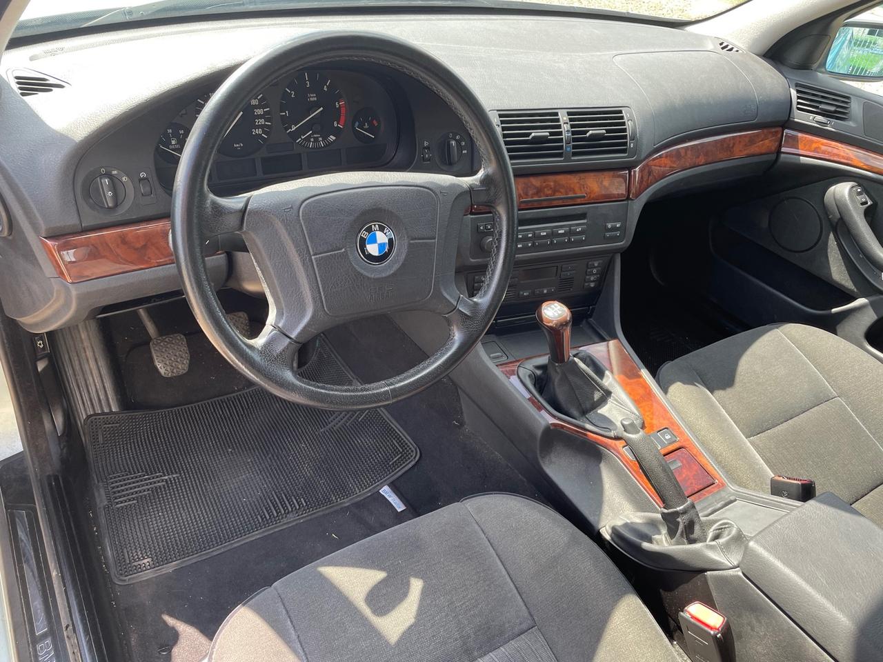 Bmw 525 UNICO PROPRIETARIO