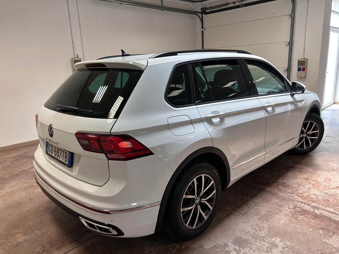 Volkswagen Tiguan 2.0 TDI 150CV SCR DSG 4MOTION R-Line