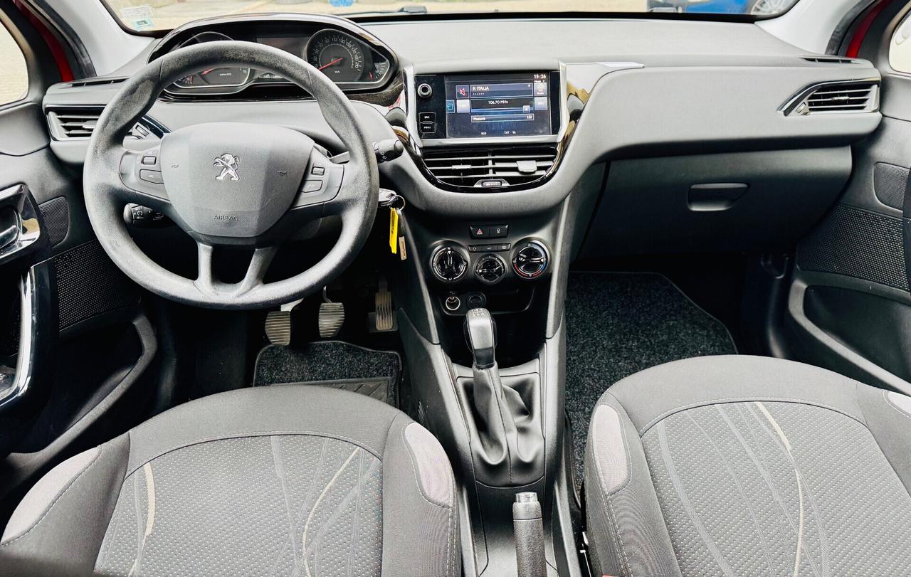 Peugeot 208 1.4 HDi 68 CV 5 porte Allure