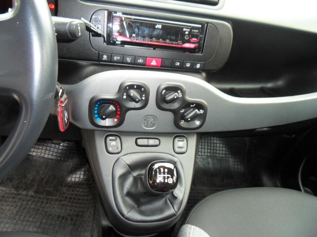 Fiat Panda 1.0 GSE S&S Hybrid Street Van 4 posti