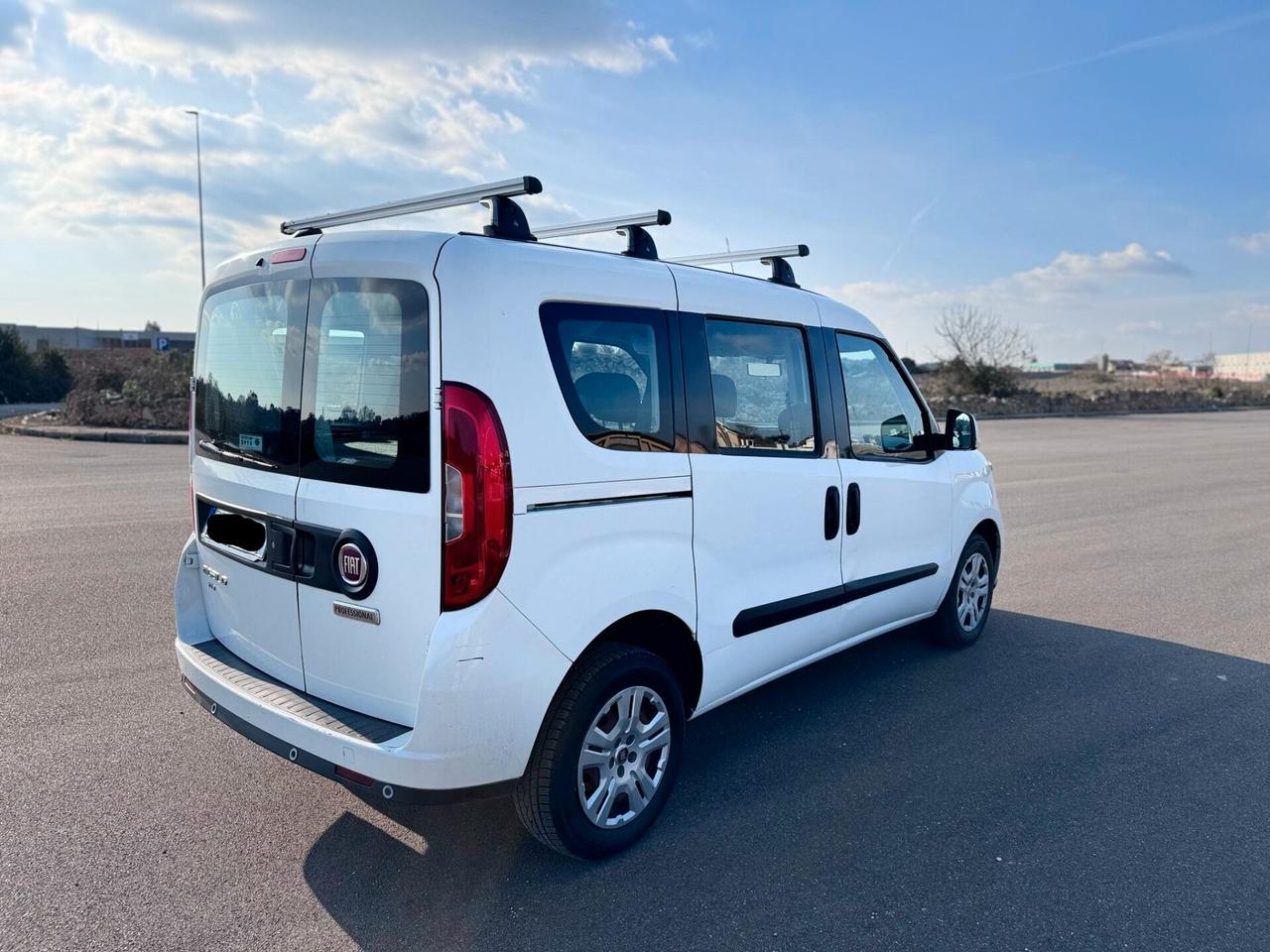Fiat Doblò 1.6 MJT 105CV PC Combi Atuocarro N1
