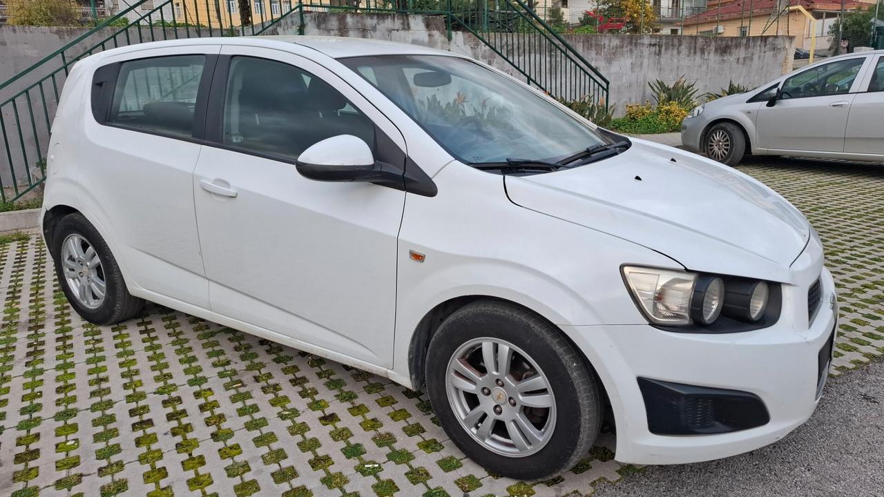 Chevrolet Aveo 1.2 86CV GPL 5 porte LT 147.000 Km 2.900 €, a ...