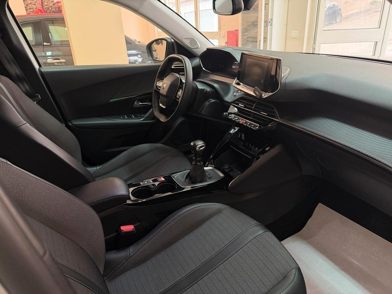 Peugeot 2008 BlueHDi 110 S&S Allure Pack