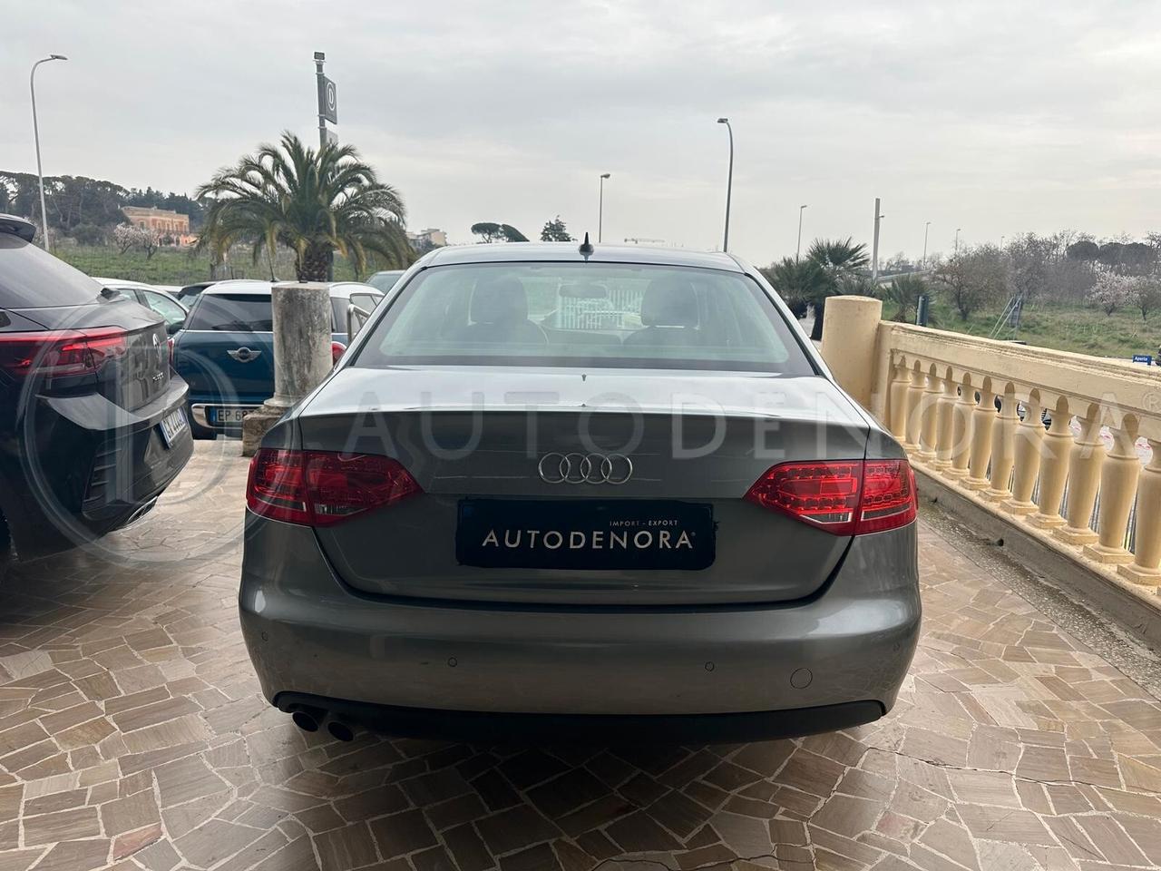 Audi A4 2.0 TDI 143CV UNICO PROPRIETARIO XENO,NAVI